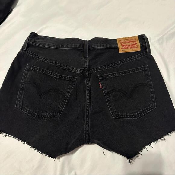Levis 501 High Waist shorts - Picture 2 of 4